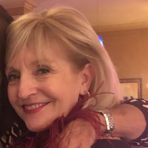 Meet your Posher, Adrien